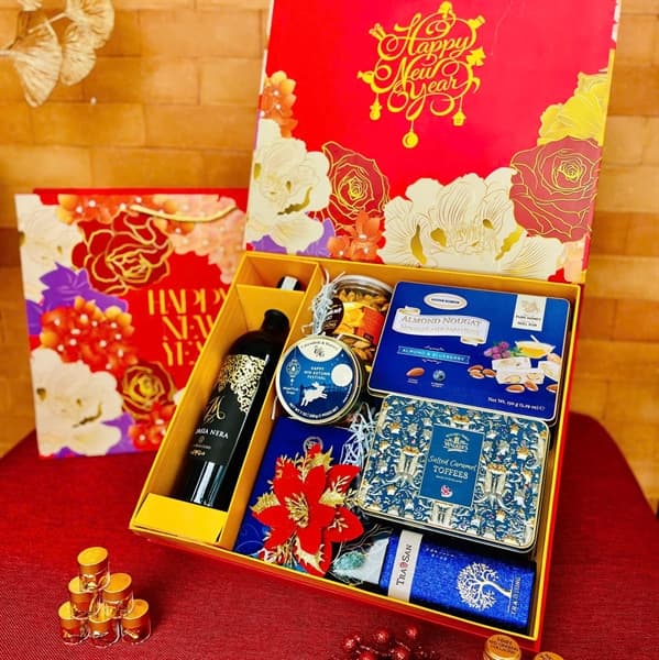 HỘP XUÂN KHỞI 3
