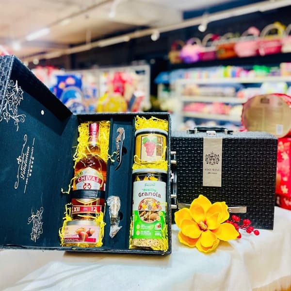 HỘP THỊNH KHỞI 4